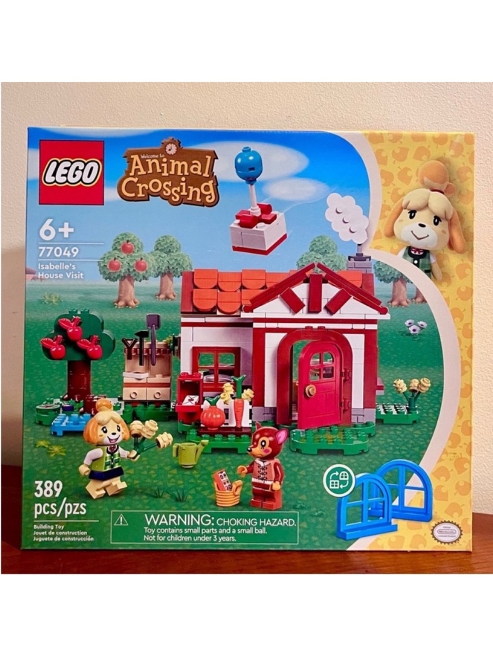 🆕- LEGO Animal Crossing Isabelle's House Visit Lego Set. New in Box
